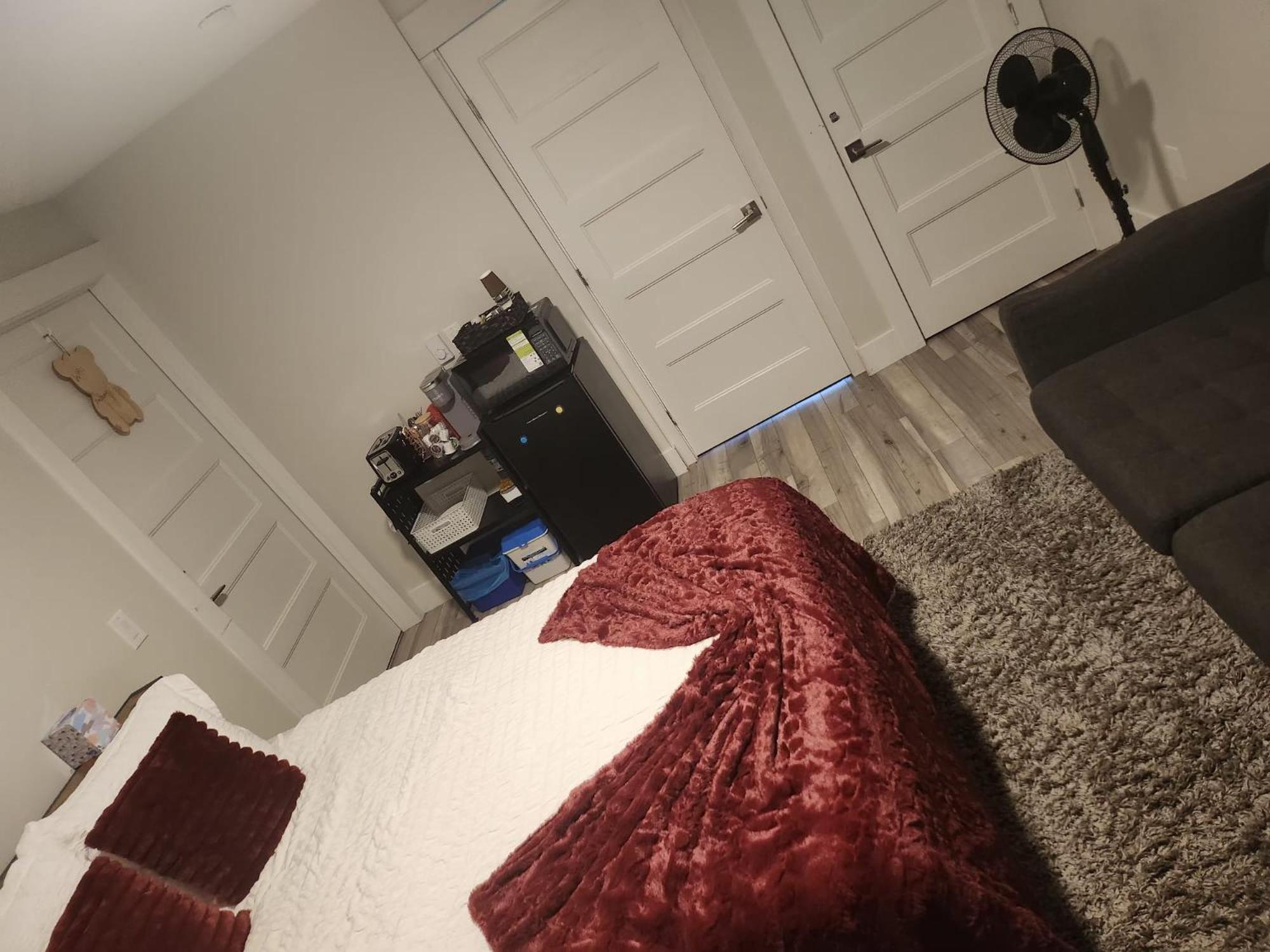 Choicest Cozy Stay Халифакс Екстериор снимка